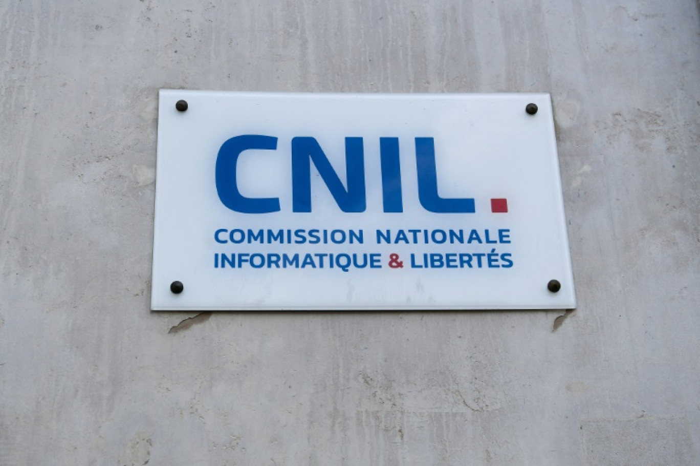 La Cnil, autorité de contrôle du respect de la vie privée, met en demeure le ministère de l'Intérieur sur l'utilisation d'un logiciel de vidéosurveillance © Eric PIERMONT