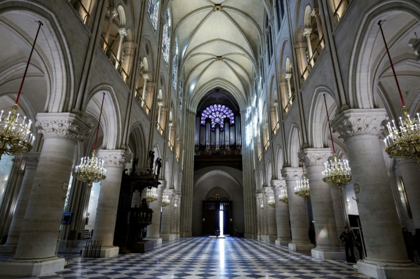 À deux jours de la réouverture de la cathédrale Notre-Dame de Paris, incendiée en avril 2019, le programme des célébrations se précise © STEPHANE DE SAKUTIN