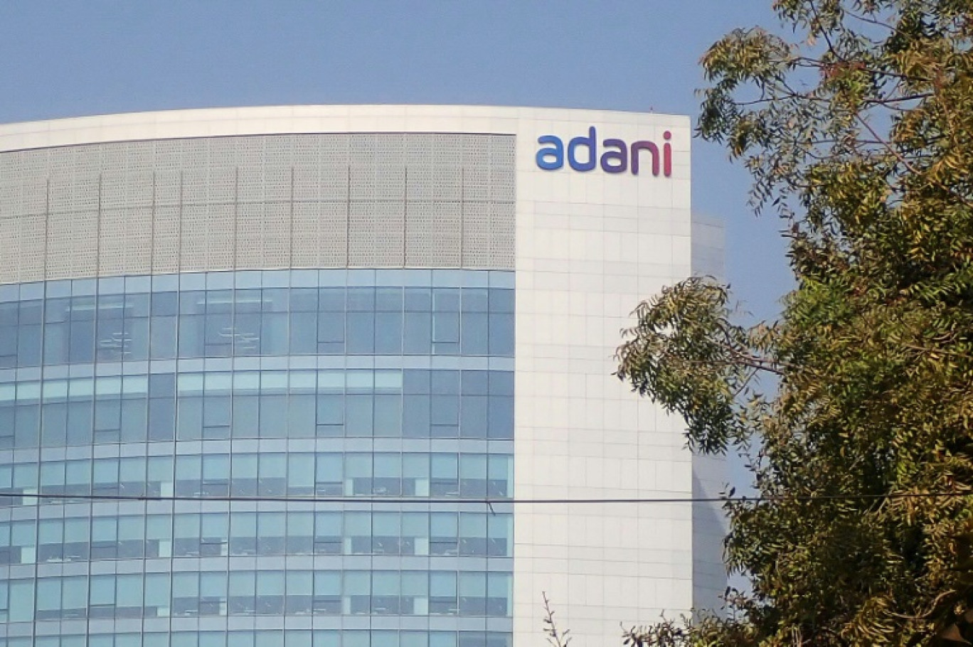 Le projet de port du groupe indien Adani au Sri Lanka se poursuivra malgré l'inculpation de son PDG aux Etats-Unis dans une affaire de corruption et des changements de son mode de financement © Sam PANTHAKY