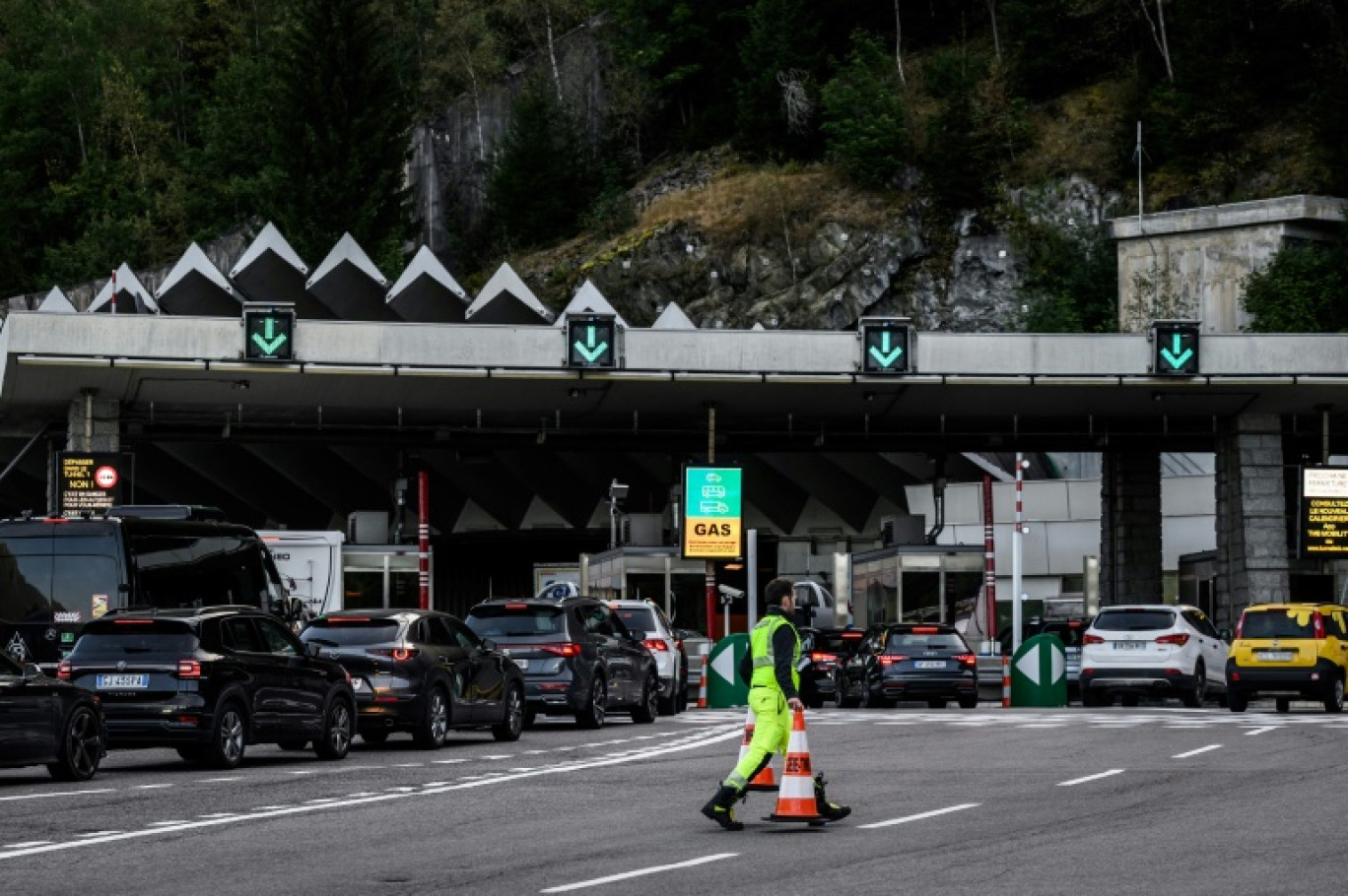 L'entrée du tunnel du Mont-Blanc à Chamonix en Haute-Savoie le 2 septembre 2023 © JEFF PACHOUD