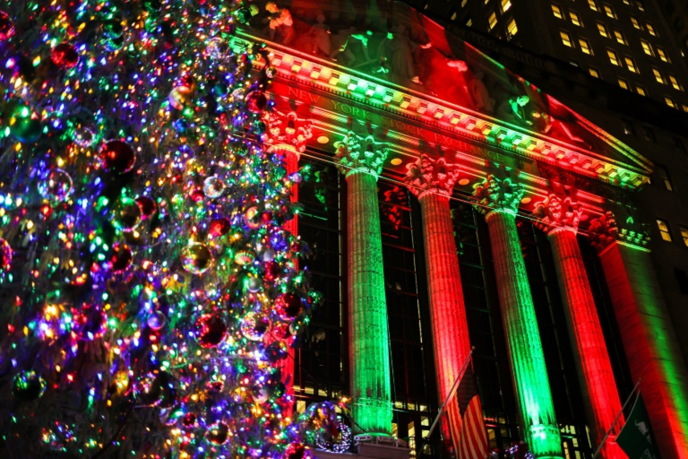 La façade du New York Stock Exchange © CHARLY TRIBALLEAU