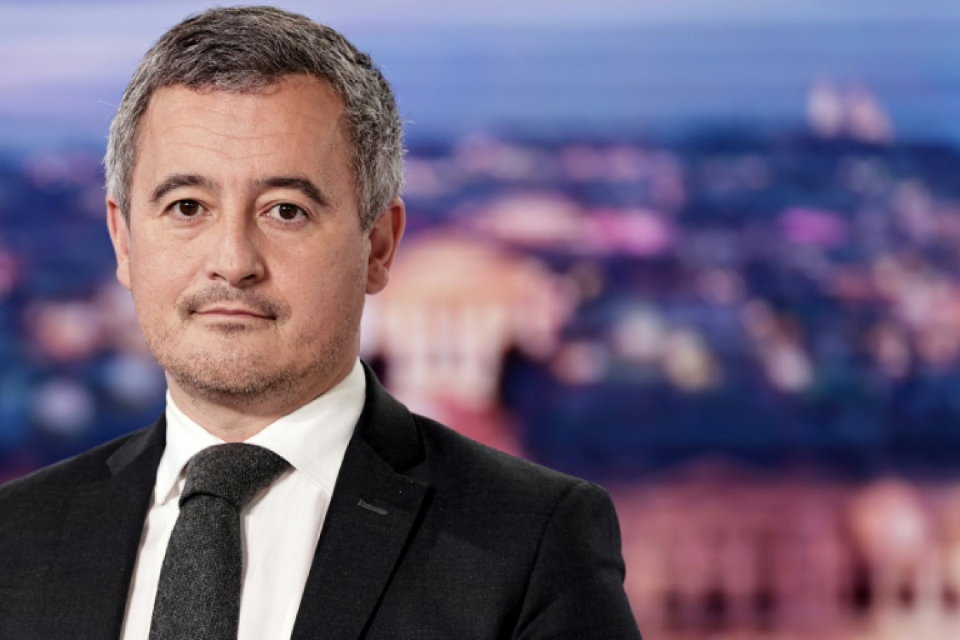 Le nouveau garde des Sceaux Gérald Darmanin sur le plateau de TF1 près de Paris le 26 décembre 2024 © STEPHANE DE SAKUTIN