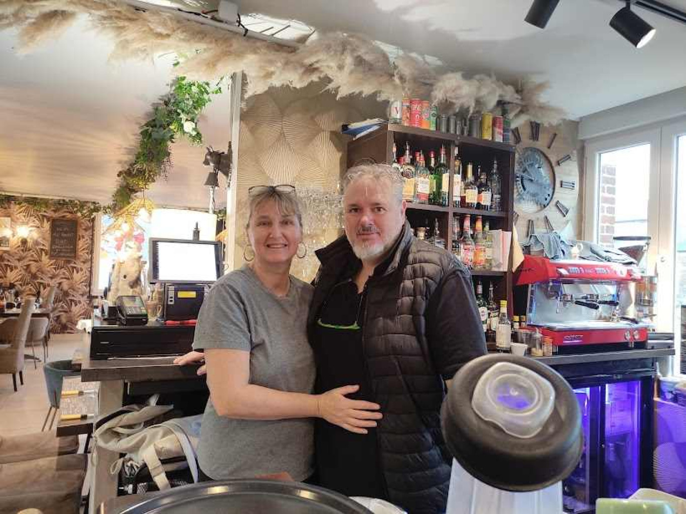 Florian et Christelle Deuza ont rouvert ce restaurant fermé depuis 2010.