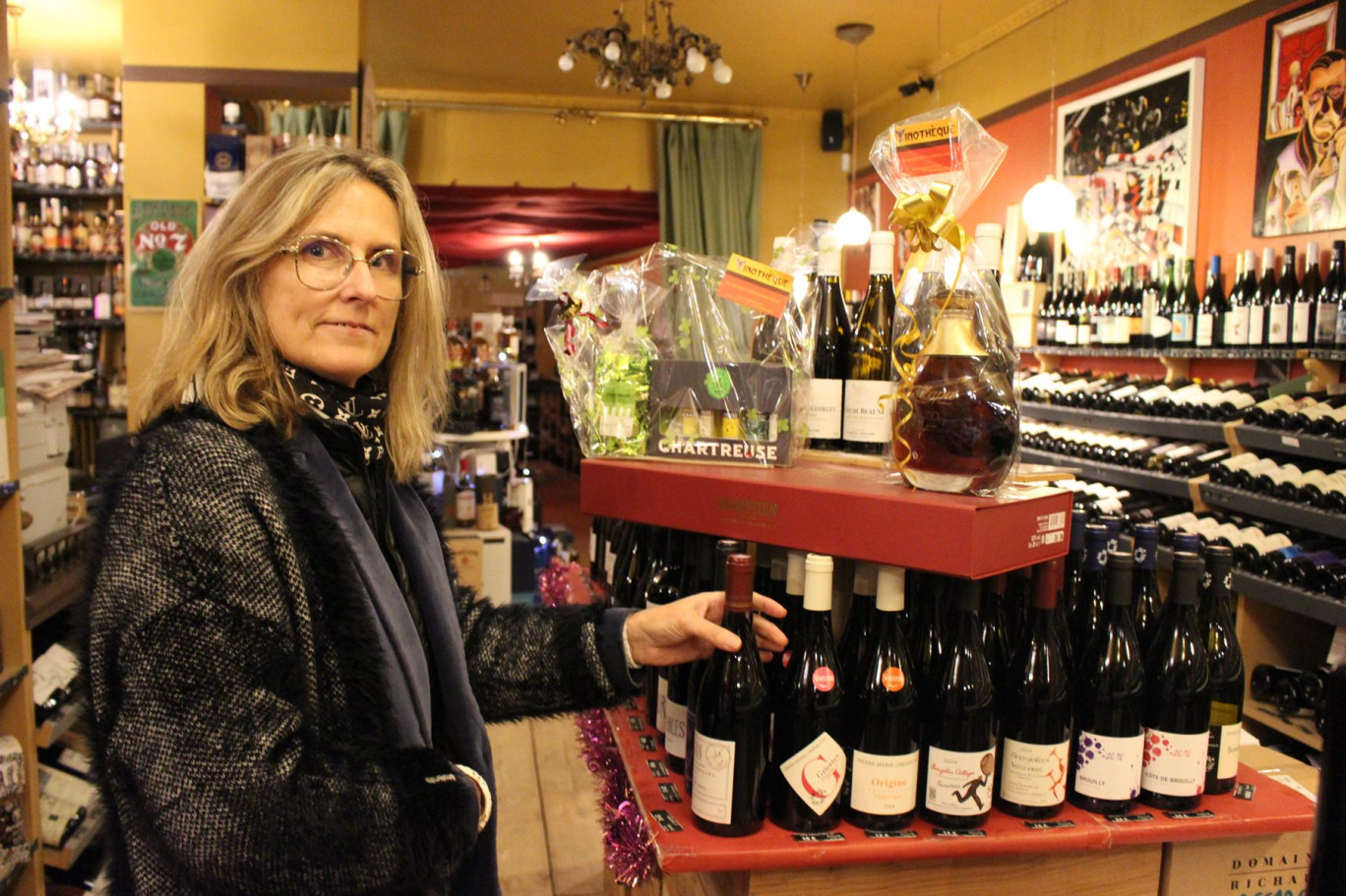 Nathalie Fiszer présente les vins très côtés de La Vinothèque.