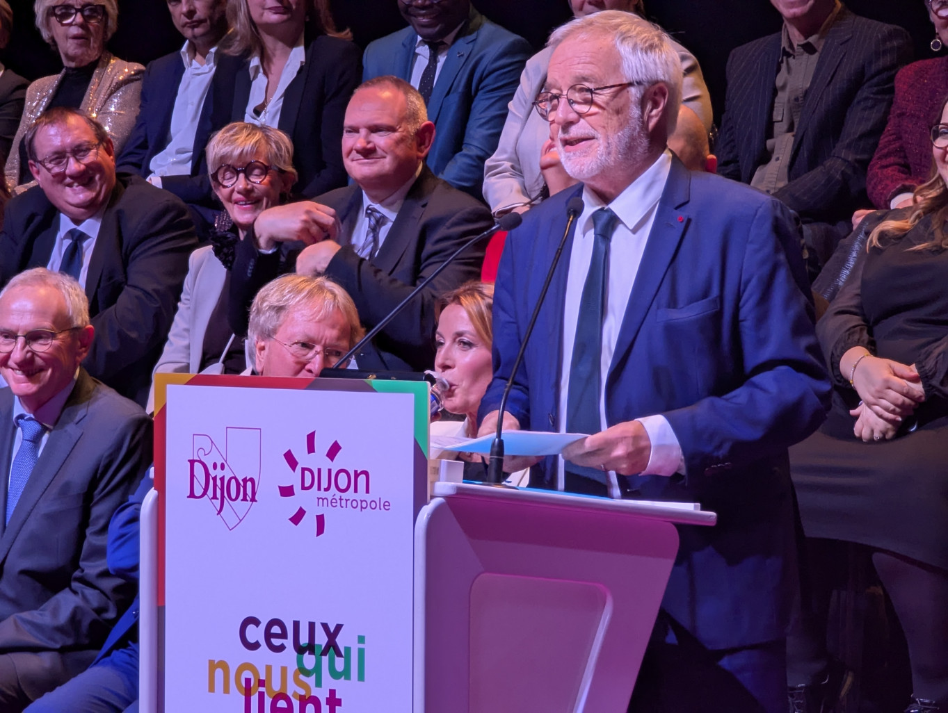 François Rebsamen a endossé son rôle de ministre en plus de celui de président de Dijon Métropole dans le cadre de ses vœux aux habitants de la métropole. © Aletheia Press / Nadège Hubert) 