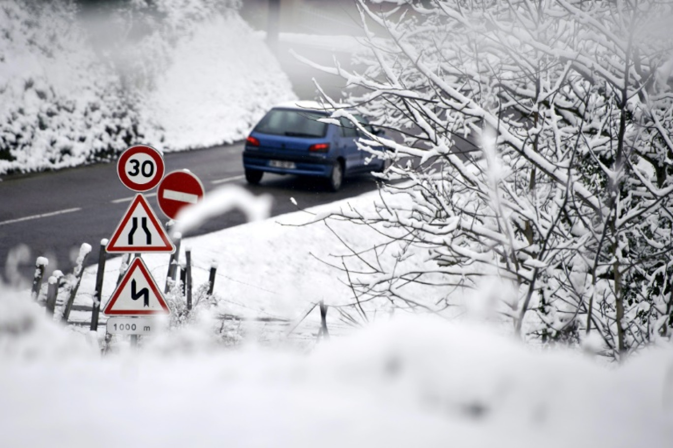 Météo-France a placé 30 départements en vigilance orange neige-verglas en raison d'une perturbation qui va toucher en particulier le nord et l'est du pays © JEAN-PHILIPPE KSIAZEK