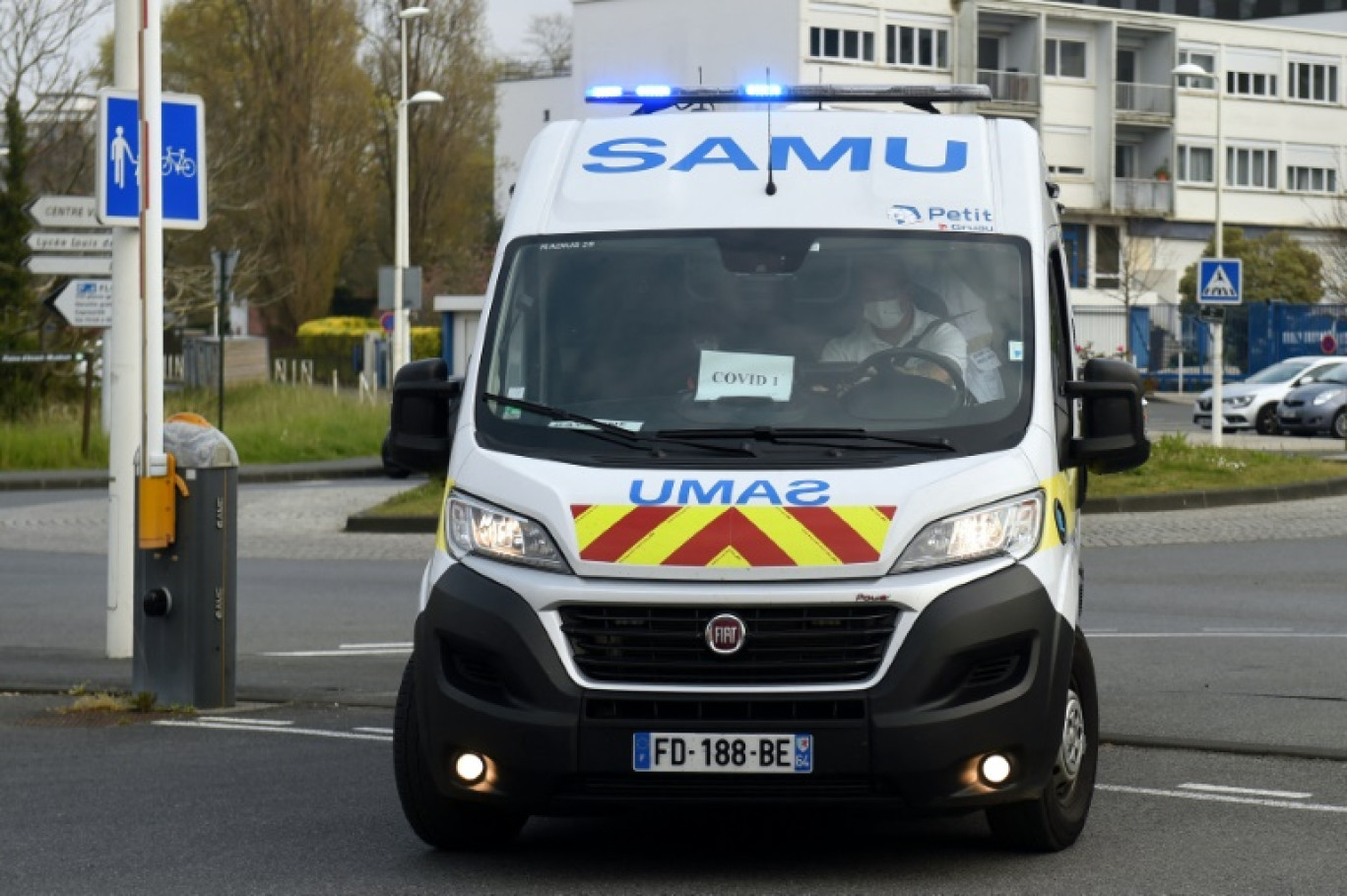 Une quarantaine de médecins du SAMU de Rouen sont en grève depuis le 23 décembre pour réclamer des embauches et une meilleure rémunération, tout en continuant à prendre en charge les patients © GAIZKA IROZ