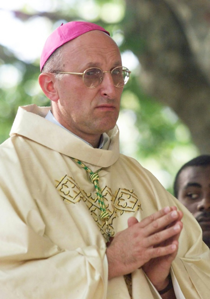 Mgr Dominique Rey lors de son ordination évêque par le cardinal Jean-Marie Lustiger à La Farlède (Var) le 17 septembre 2000 © SERGE PAGANO