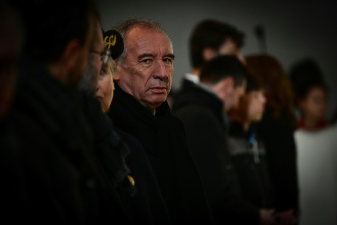 Le Premier ministre François Bayrou assiste le 11 janvier 2025 à Lyon aux obsèques de l'ancienne présidente de la région Auvergne-Rhône-Alpes Anne-Marie Comparini © OLIVIER CHASSIGNOLE