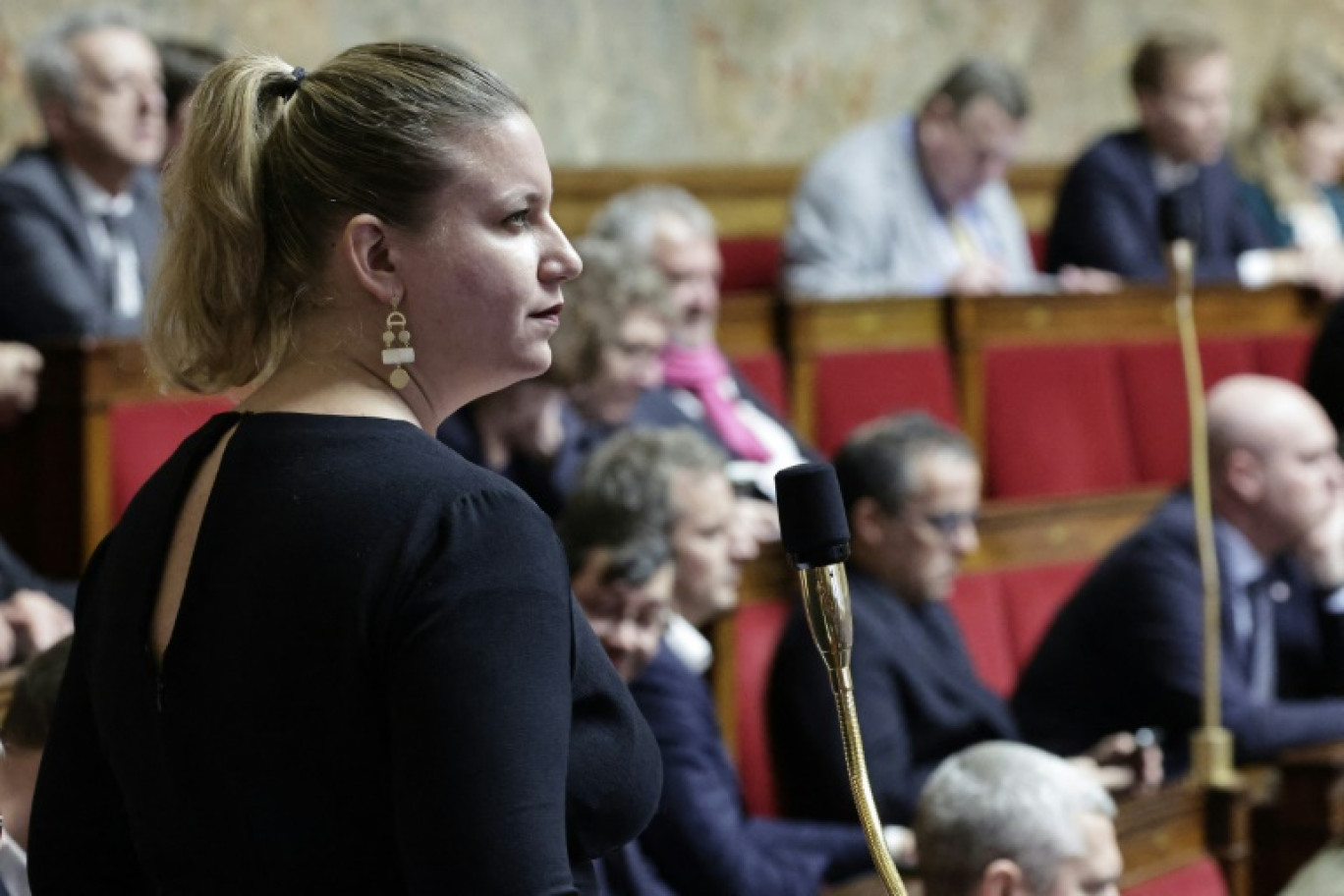 La présidente du groupe des députés LFI Mathilde Panot, le 17 décembre 2024 à l'Assemblée nationale à Paris © STEPHANE DE SAKUTIN