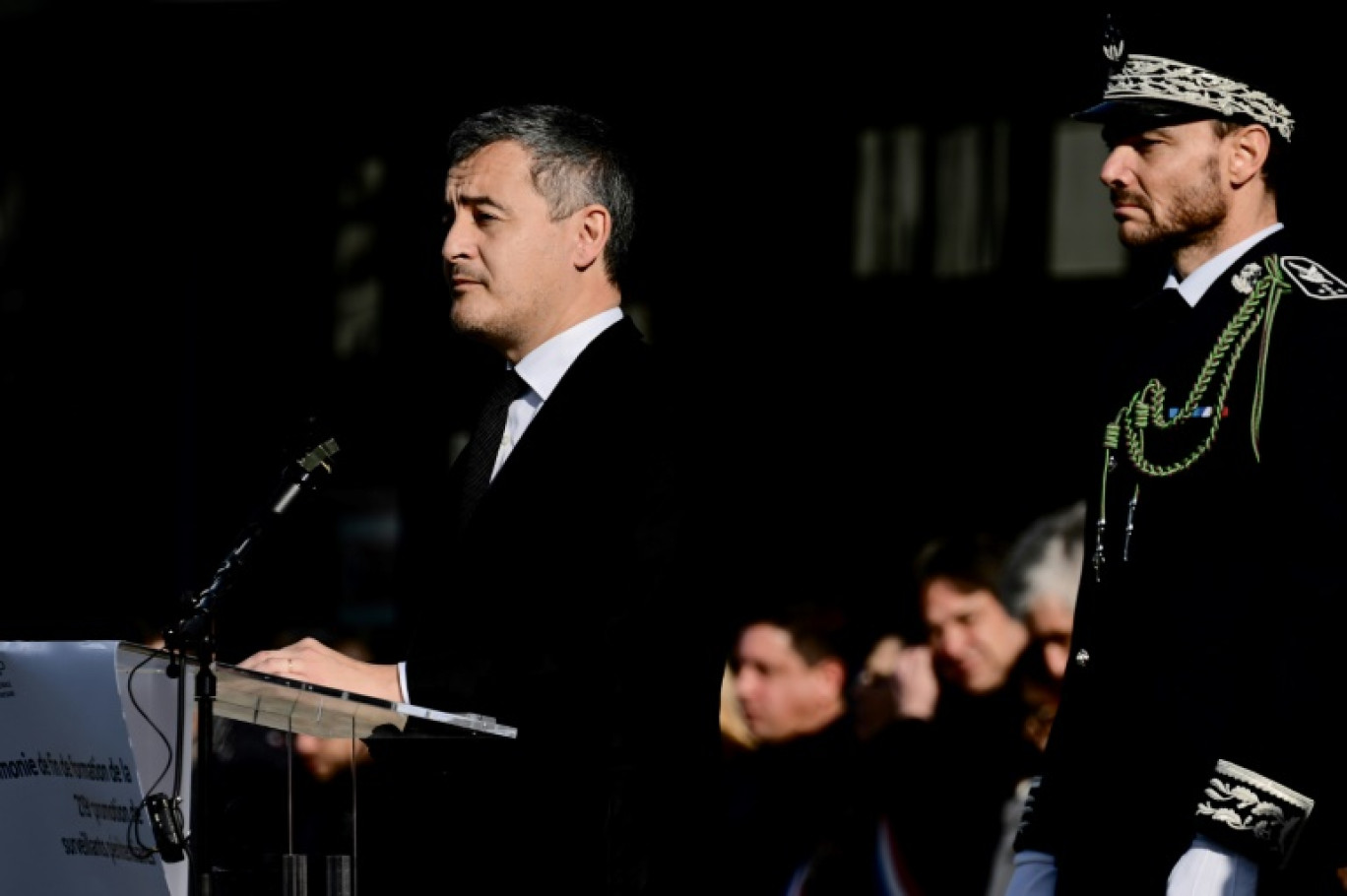 Le ministre de la Justice, Gérald Darmanin (g) et le directeur de l'administration pénitentiaire Sébastien Cauwel (d), à l'Ecole nationale de l'administration pénitentiaire (Enap), Agen, le 23 janvier 2025 © Philippe Lopez