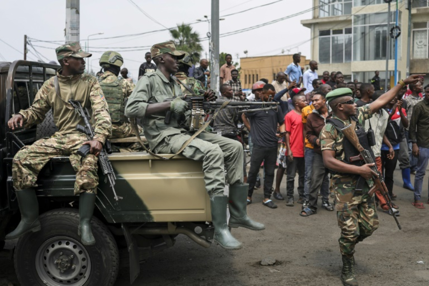 Des membres du groupe armé M23 dans une rue de Goma le 1er février 2025 © Tony KARUMBA