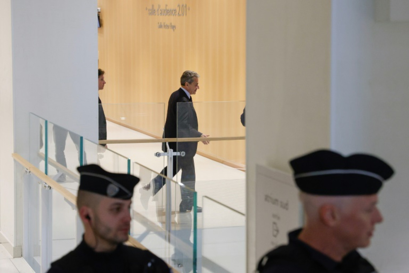 L'ex-président Nicolas Sarkozy arrive au tribunal à Paris le 3 février 2025 © GEOFFROY VAN DER HASSELT