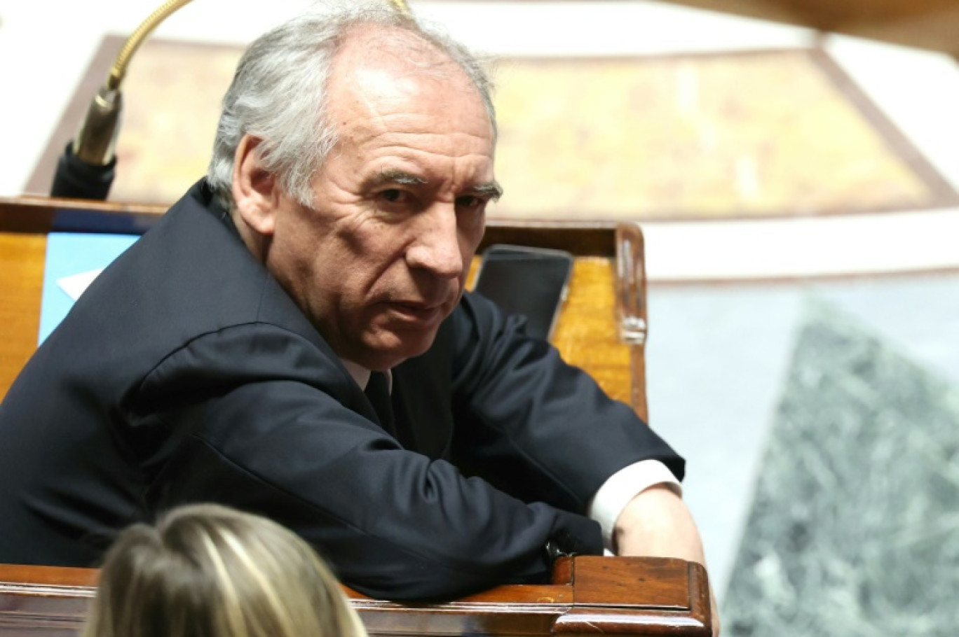 Le président du groupe Parti socialiste à l'Assemblée nationale Boris Vallaud (gauche) et le premier secrétaire du PS Olivier Faure, dans l'hémicycle le 29 janvier 2025 © STEPHANE DE SAKUTIN