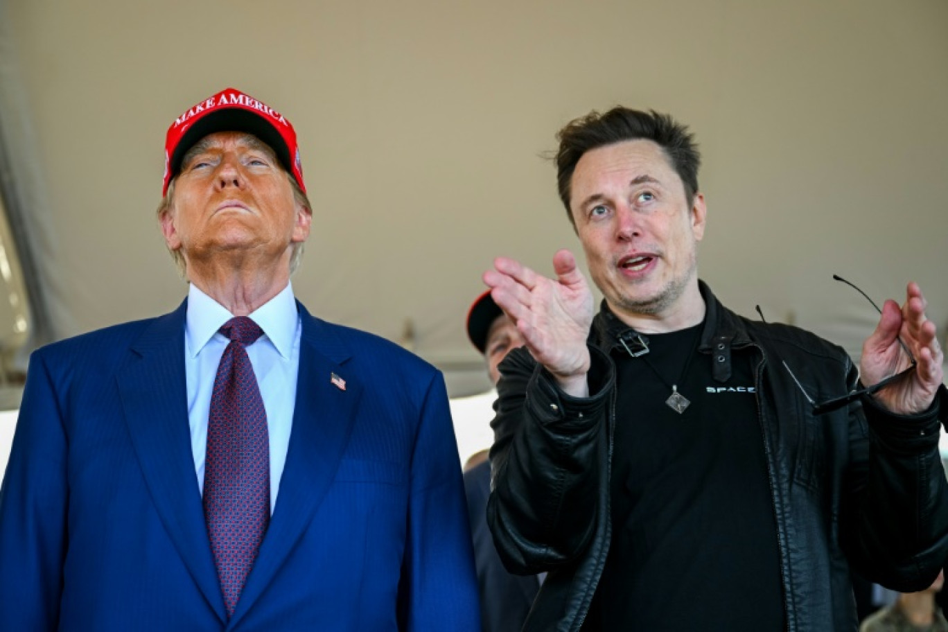 Le président américain Donald Trump (gauche) et le patron de Tesla et SpaceX Elon Musk, le 19 novembre 2024 à Brownsville, au Texas © Brandon Bell