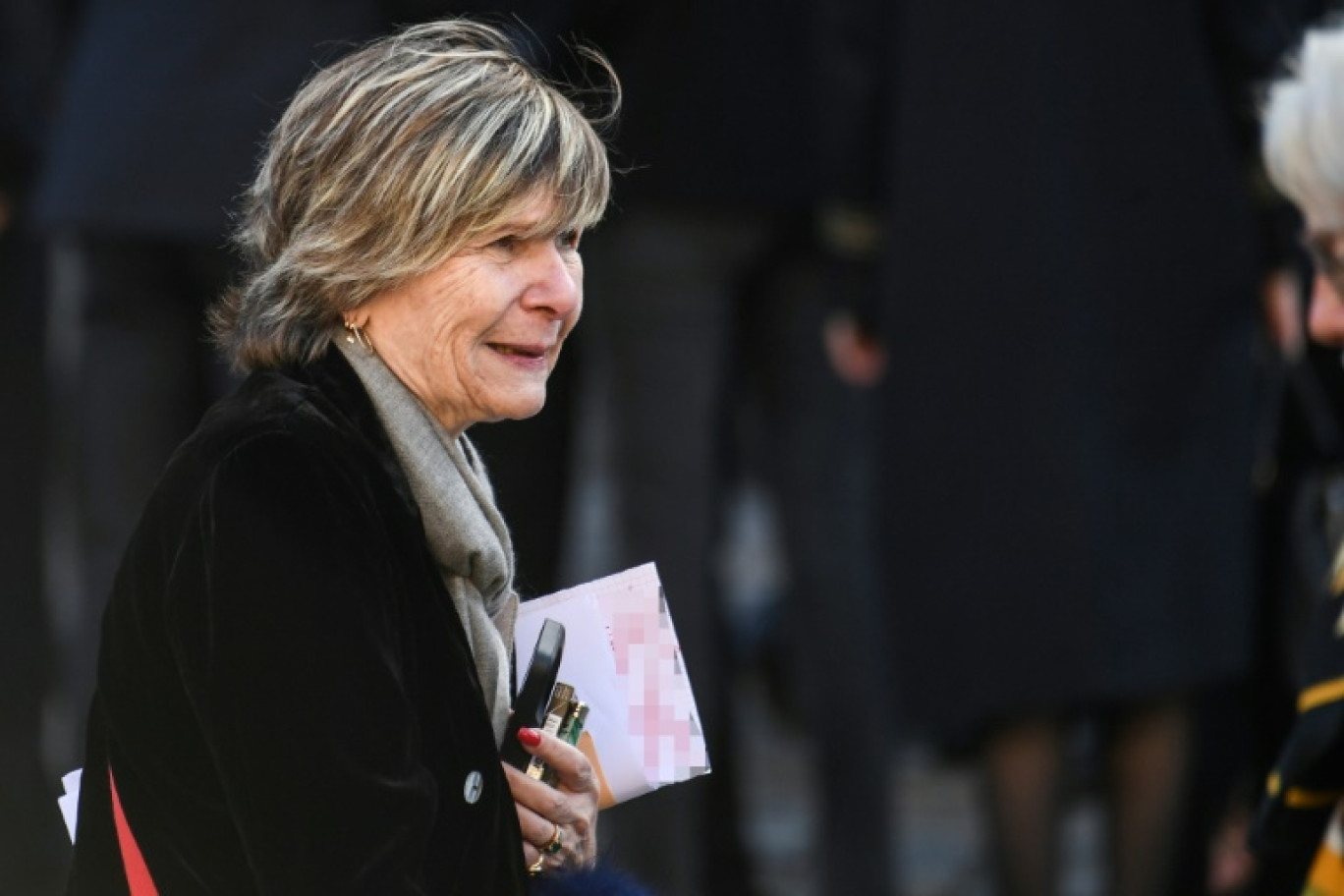 Mimi Marchand, alors reine de la presse people, aux funérailles du chef d'entreprise, acteur et politicien français Bernard Tapie, à Paris, le 6 octobre 2021 © Alain JOCARD