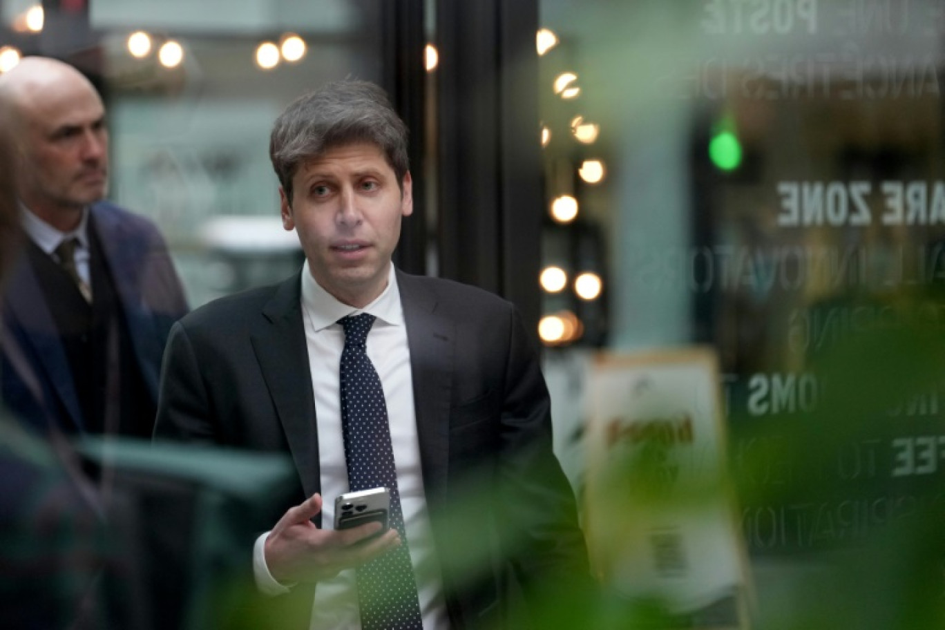 Sam Altman, patron de la start-up américaine OpenAI, à l'incubateur de start-up Station F, en marge du sommet mondial de l'IA, le 11 février 2025 à Paris © Aurelien Morissard