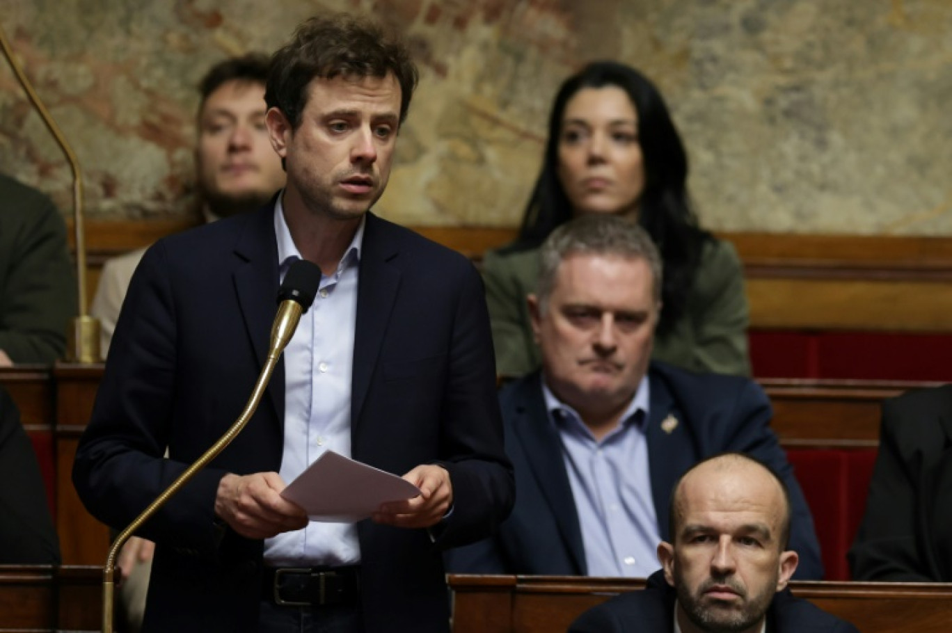 Le député La France insoumise (LFI) Paul Vannier pose une question au Premier ministre, le 11 février 2025 à l'Assemblée nationale à Paris © Thibaud MORITZ