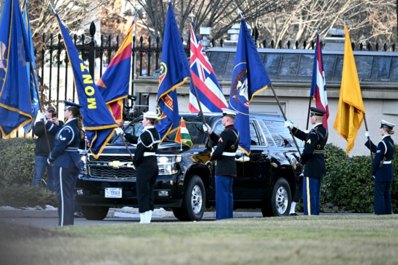 Le Premier mnistre indien Narendra Modi arrive en voiture à la Maison Blanche pour rencontrer le président américain Donald Trump, le 13 février 2025 à Washington © ANDREW CABALLERO-REYNOLDS