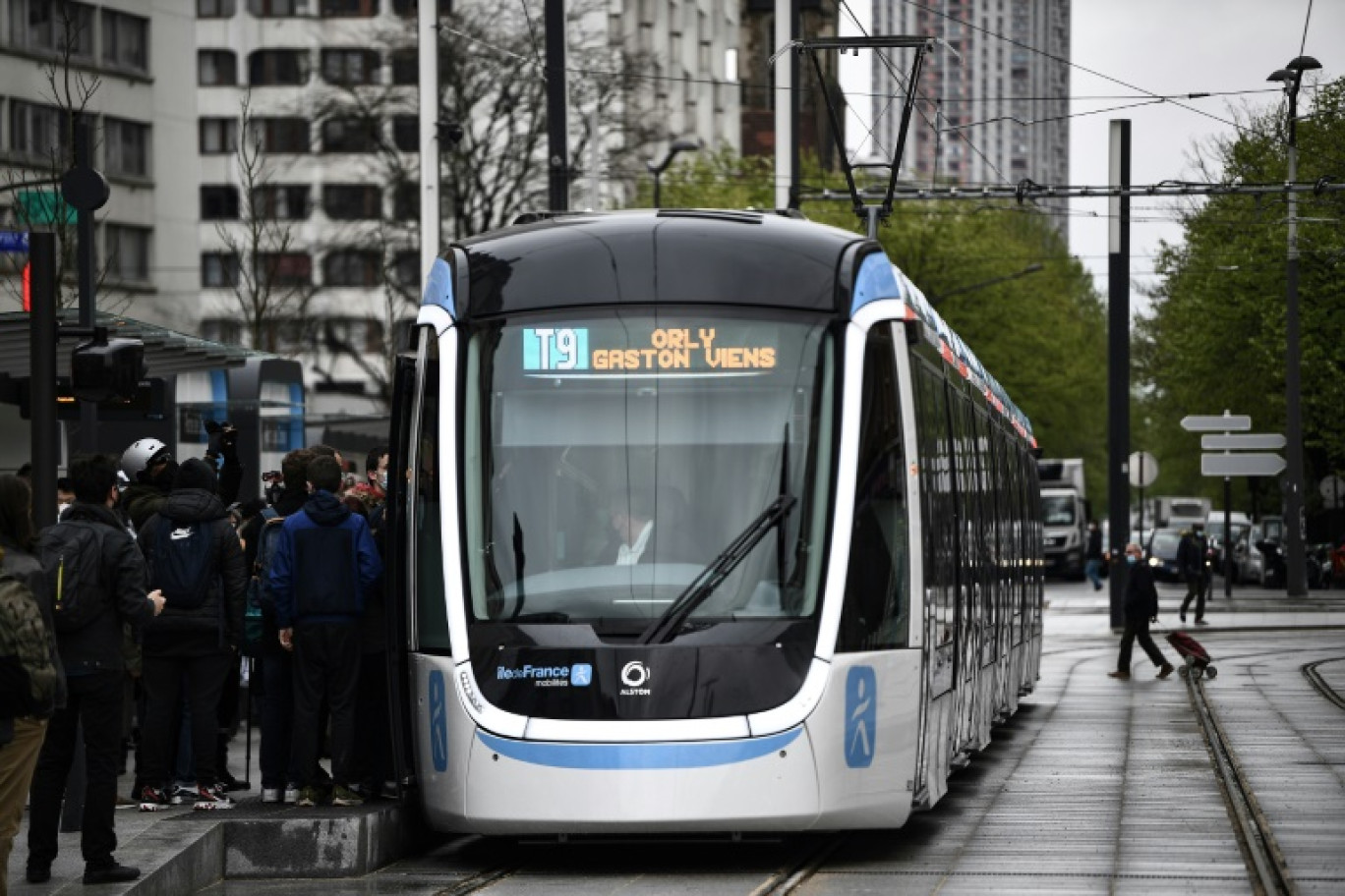 Le tramway est "un autre point noir"  avec 16% de resquilleurs contre environ 10% avant le Covid © Anne-Christine POUJOULAT