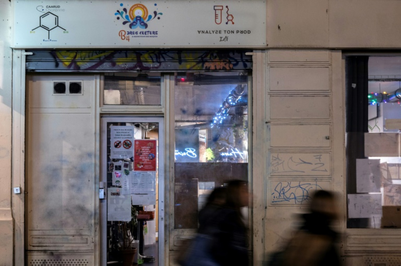 L'entrée du CAARUD (Centre d'accueil et d'accompagnement à la réduction de risques pour usagers de drogues) Beaurepaire, à Paris le 23 janvier 2025 © Sébastien DUPUY