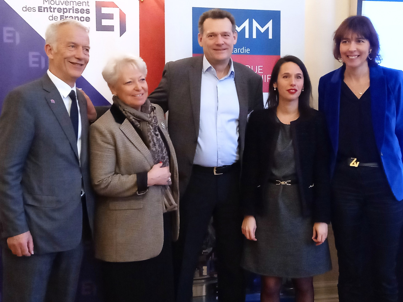 De gauche à droite : Patrick Martin, Pascale Sébille, Thierry Baschet, Fanny Anor et Frédérique Macarez.