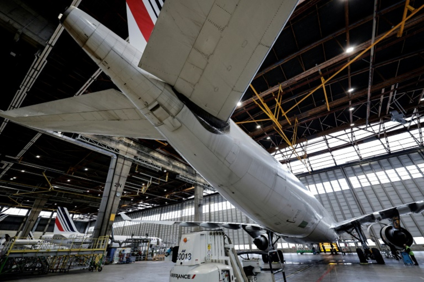 Un hangar de maintenance d'Air France à l'aéroport de Roissy, près de Paris, le 4 février 2025 © STEPHANE DE SAKUTIN