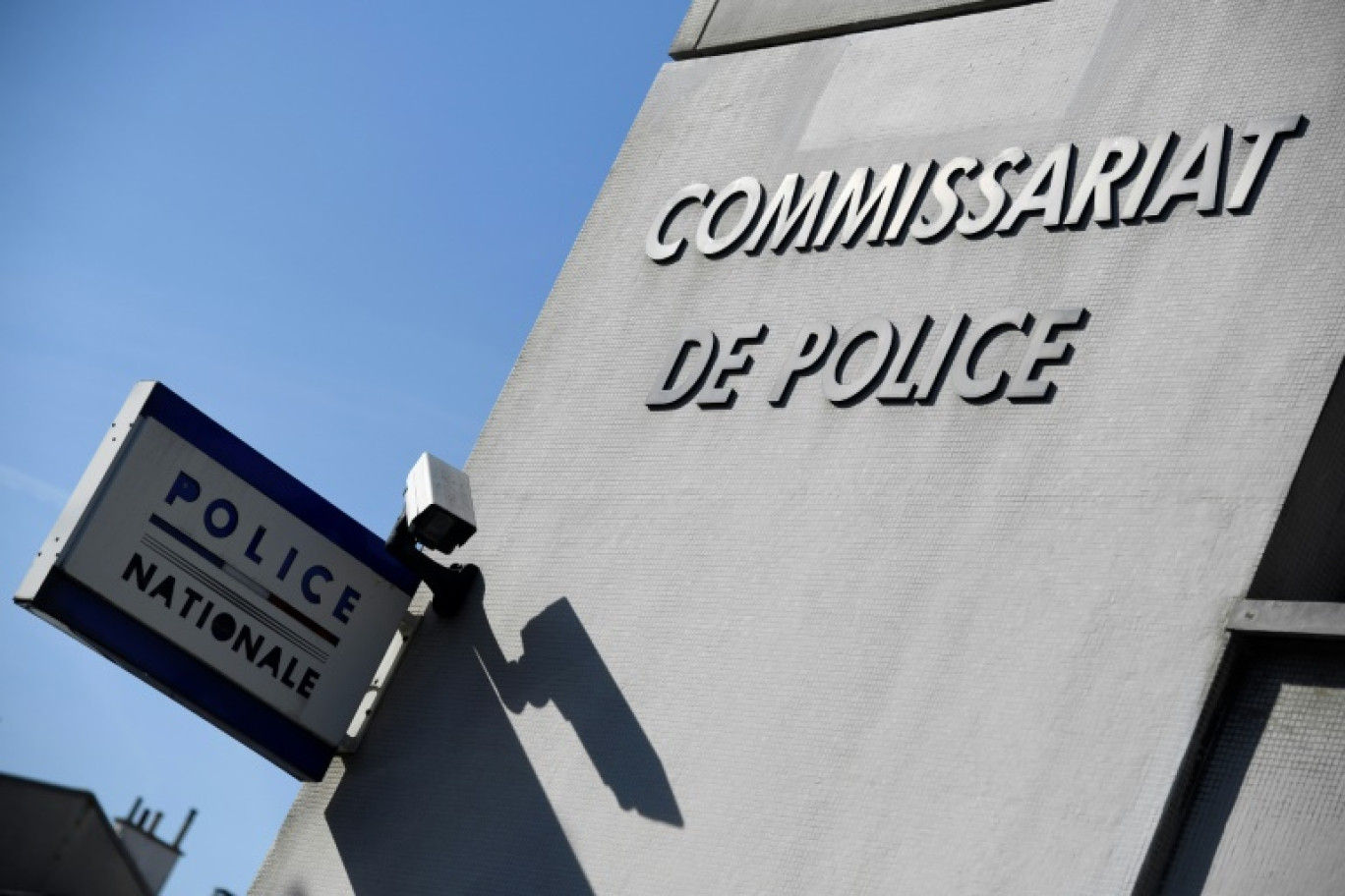 "Des défaillances persistantes" ont été relevées dans l'accueil du public en commissariat et gendarmerie, selon une étude du Défenseur des droits © Bertrand GUAY