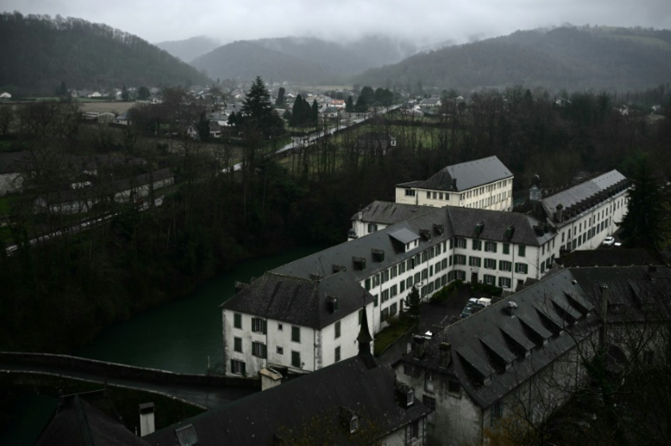 Vue aérienne de l'établissement catholique Notre-Dame-de-Bétharram, le 12 février 2025 dans les Pyrénées-Atlantique © Philippe LOPEZ