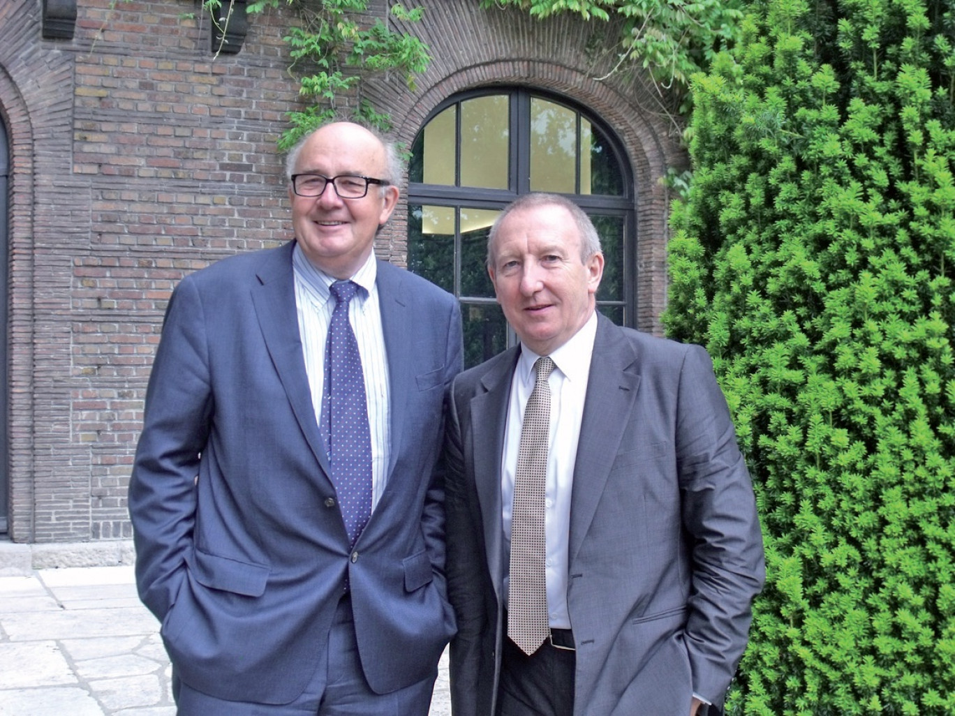 Olivier Oger, directeur général du groupe Edhec, et Richard Simonin, président