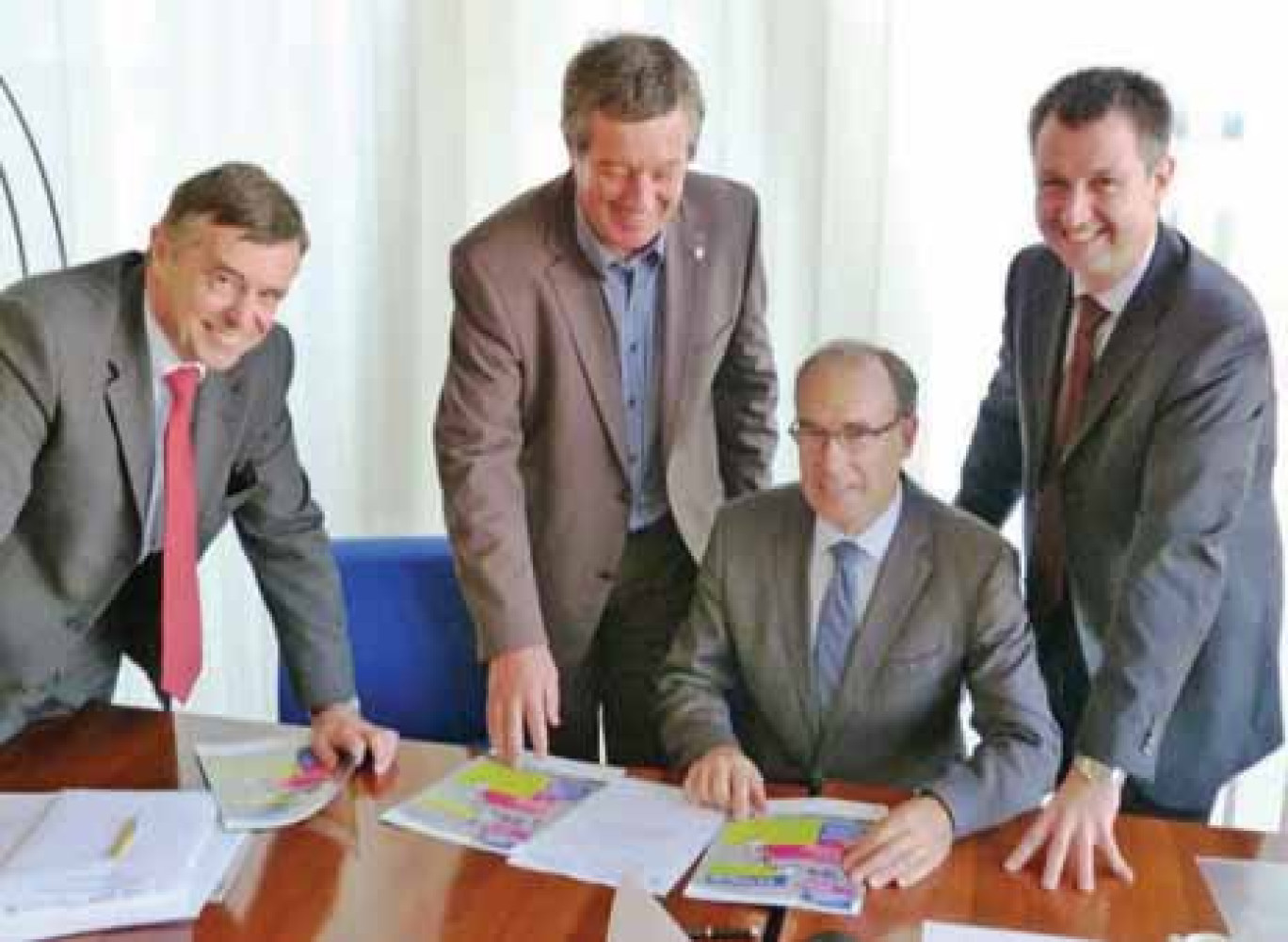 Les organisateurs de Passion d’entreprendre : -Jérôme Duprez, président de l’UIMM Picardie, Yves Dupont, président du Medef de l’Aisne, Charles Ribe, président de la CCI de l’Aisne, Xavier Pruvot, représentant du président de l’UIC Picardie-Champagne-Ardenne.