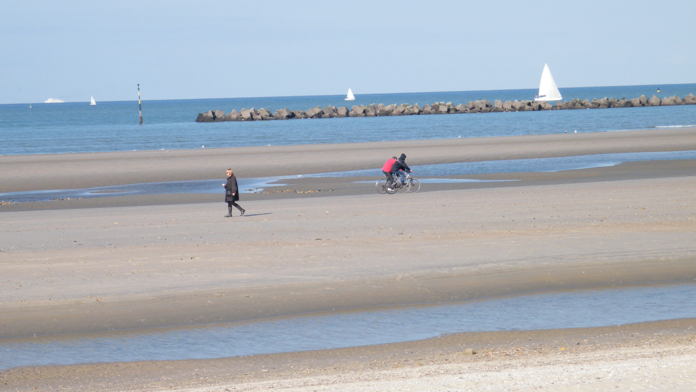 « La plage de Malo-les-Bains bénéficie de plusieurs digues ».