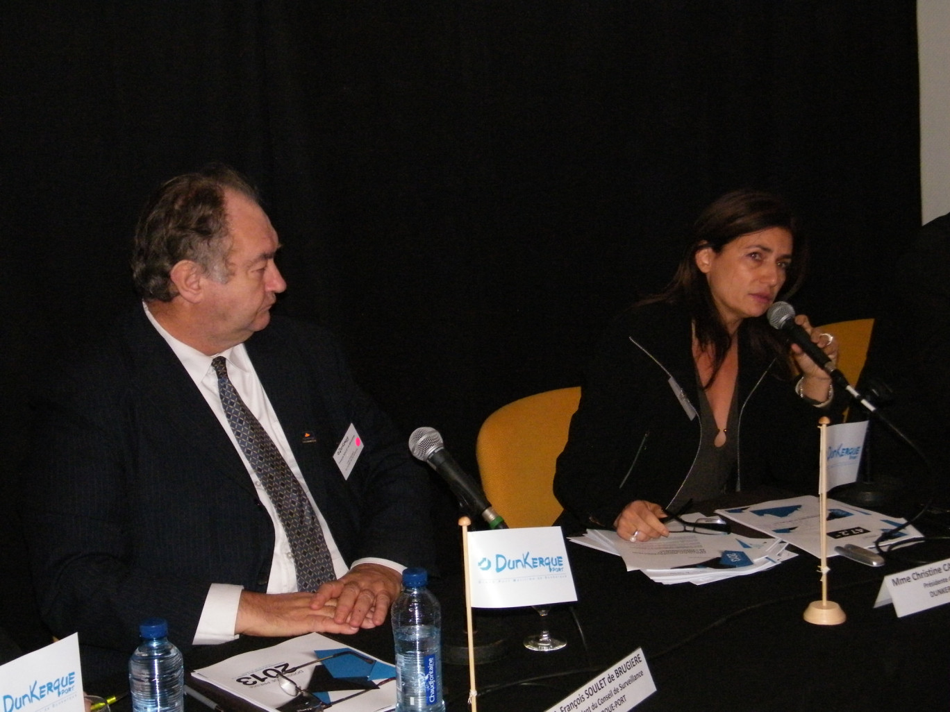 « La conférence de presse du Grand Port Maritime de Dunkerque le 9 janvier dernier à Lille. François Soulet de Brugière, vice président du port et Christine Cabau-Woerhrel, directrice générale ».