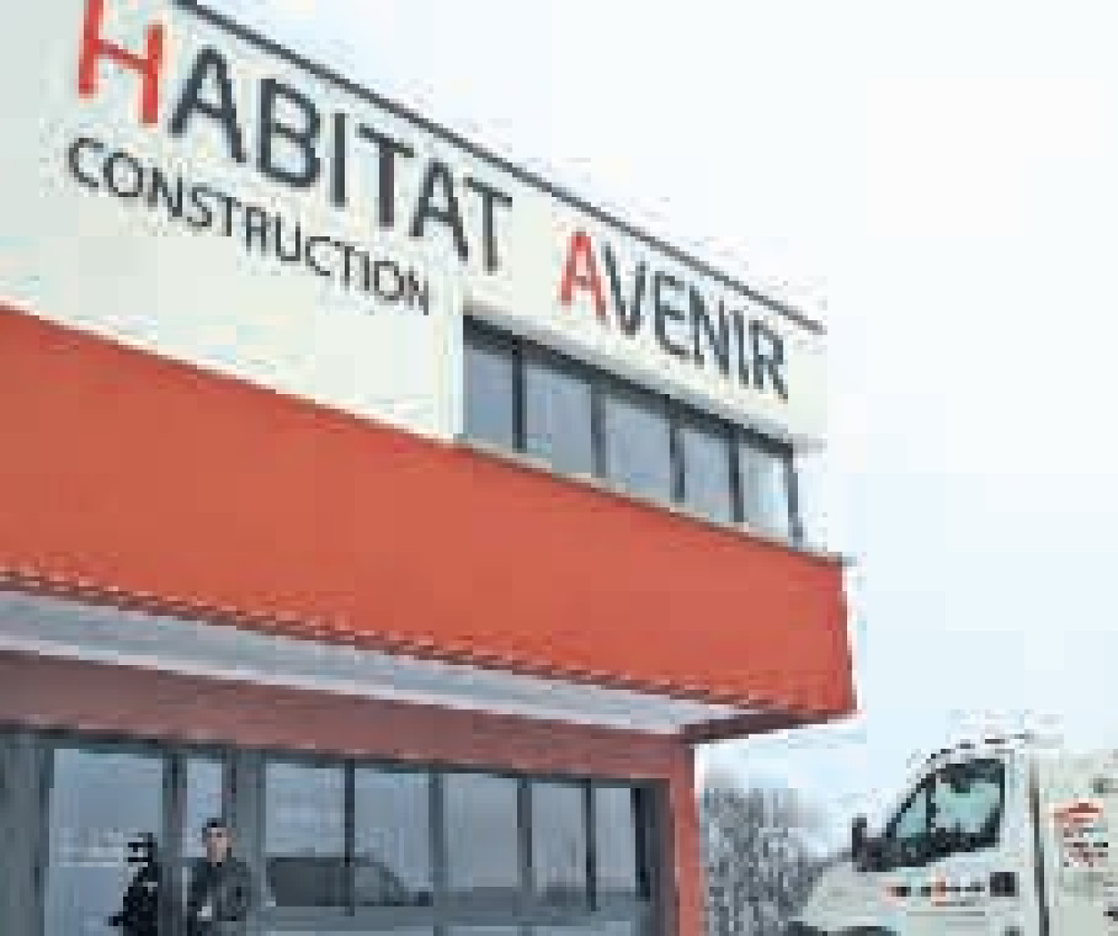 Fernandes Fernando a fait atterrir sa société Habitat Avenir Construction depuis le mois de mars dernier sur le Dynapôle de Ludres. Un nouvel emplacement qui s’affiche comme une concrétisation de près de trente ans de second oeuvre dans le Bâtiment.