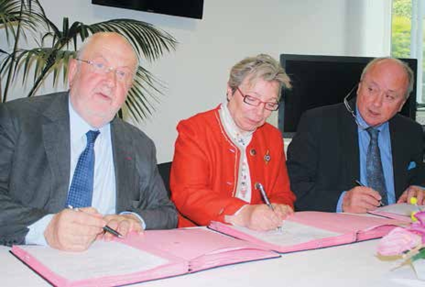 André Rossinot et Christian Namy ont signé en mai la convention lançant les événements Nancy Renaissance 2013 en Meuse.