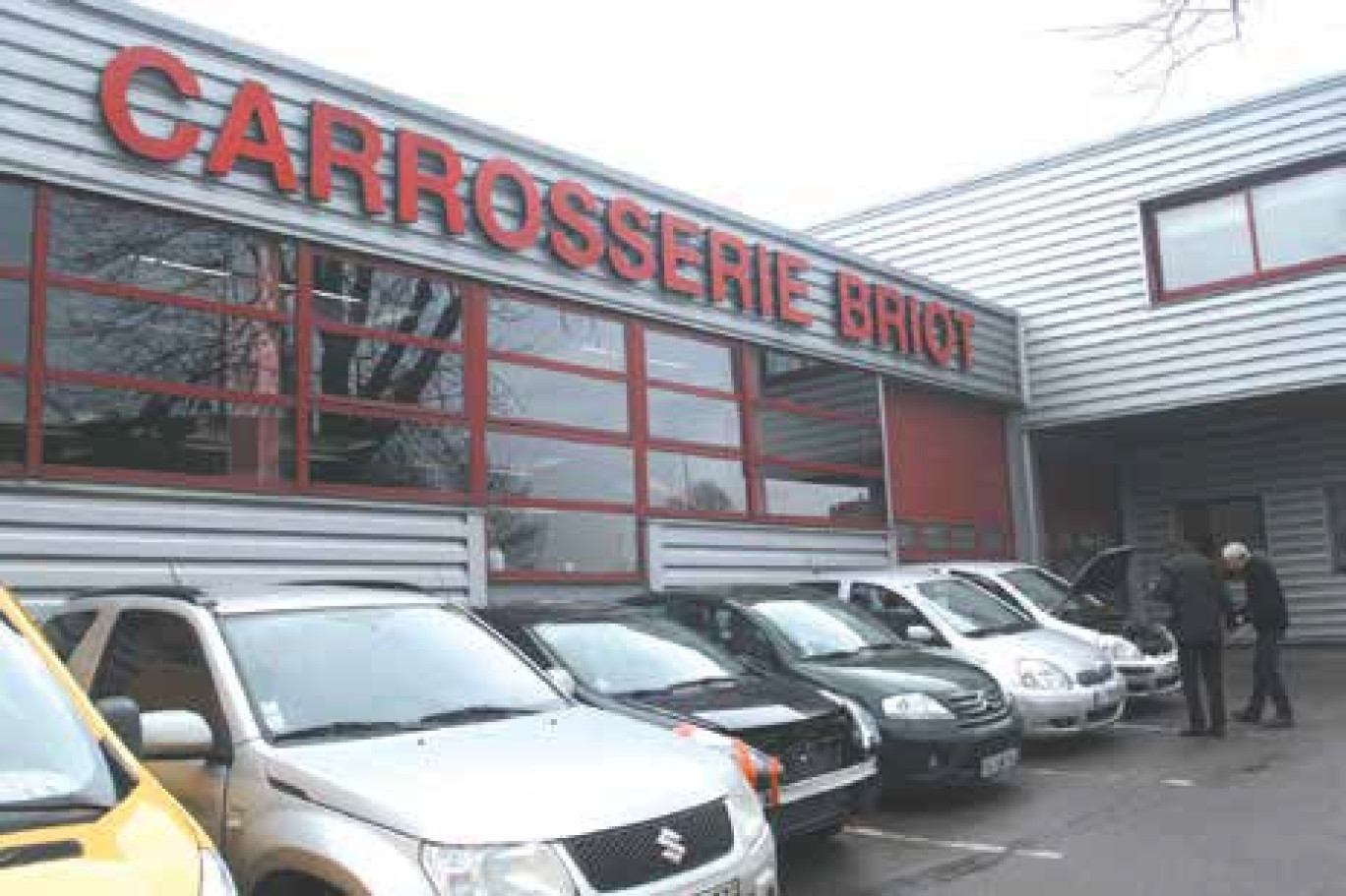 Fondée en 1966, la carrosserie Briot vient tout juste d’être reprise par ses fondateurs. L’histoire de famille continue après une parenthèse à vite oublier.