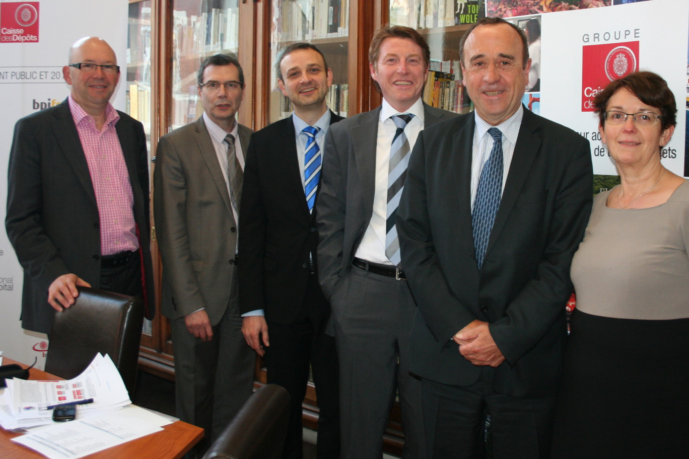 Dominique Mirada avec les membres de son comité de direction.