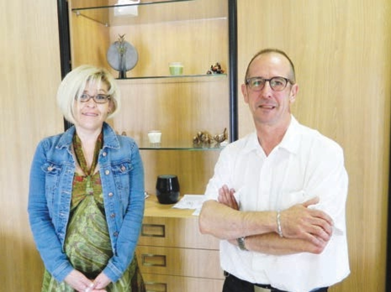 Luc Bobeuf et Cathy Bodart accueillent les familles endeuillées.