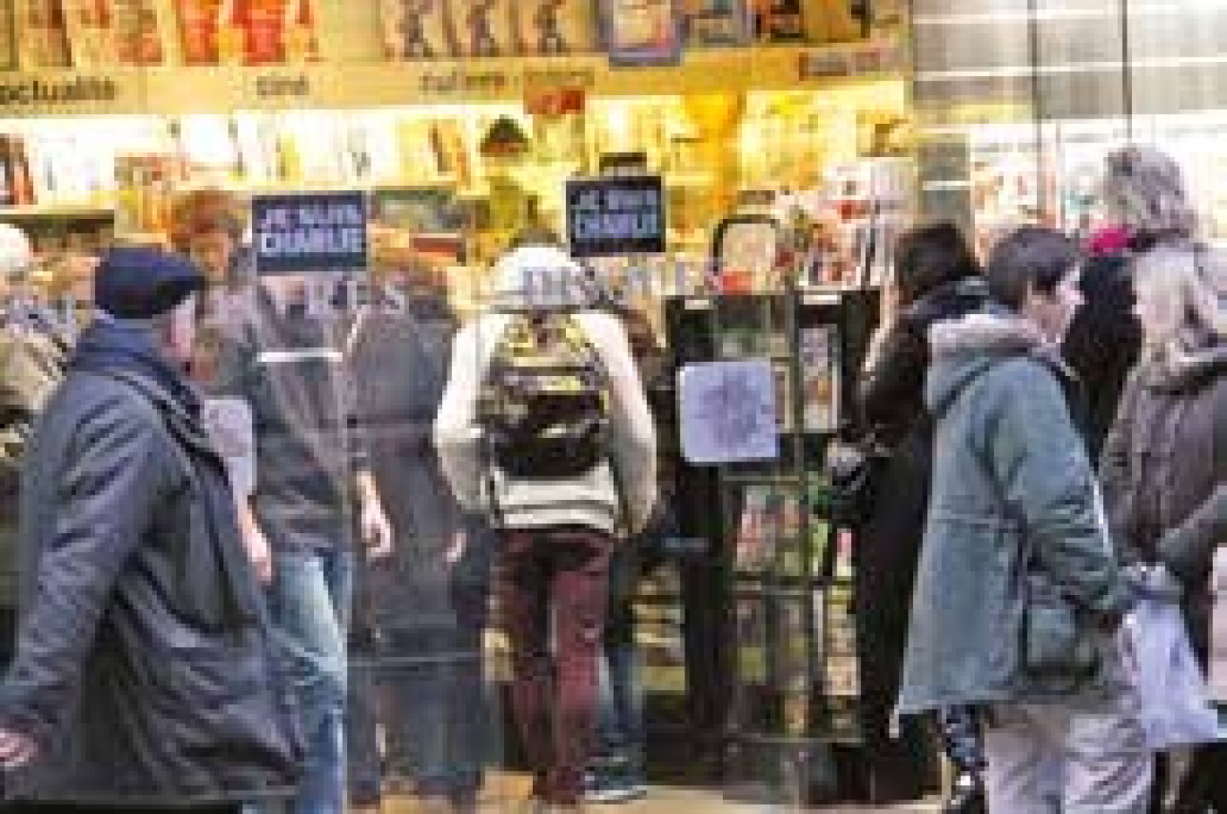 Comme ici devant le Hall du Livre à Nancy, les Maisons de la Presse ont été prises d’assaut le 14 janvier lors de la sortie de Charlie Hebdo. 