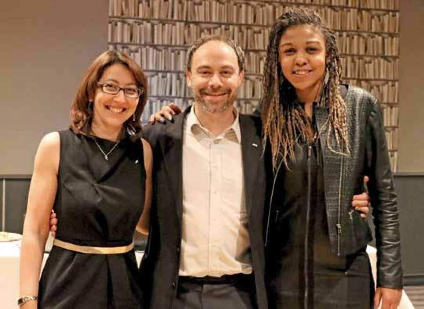 Le nouveau bureau de la Jeune Chambre économique d’Arras comprend (de gauche à droite) : Delphine Bourgeois, trésorière, Jean-Raymond Fayat, président, et Élise Agbodo, secrétaire.