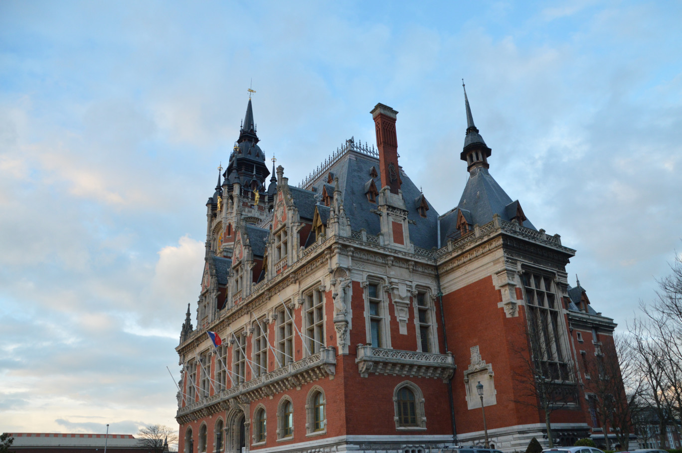 À Calais, l'augmentation du versement transports fait l'unanimité... contre elle