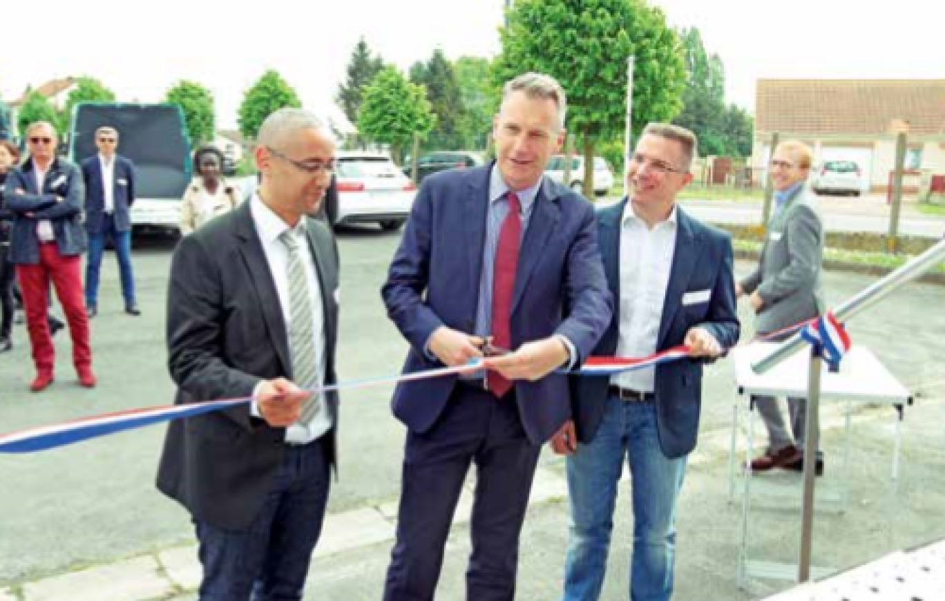 Le prototype CuraDay a été inauguré par Luc Foutry, du Conseil régional, et Olivier Verwaemst, président de Clinifit.