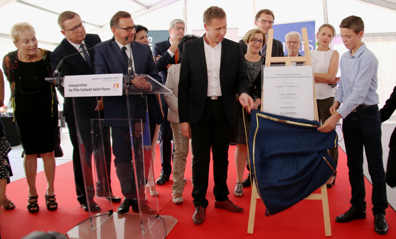 De nombreuses personnalités étaient présentes lors de cette inauguration qui a réuni de nombreux visiteurs enthousiastes durant deux jours de portes ouvertes.