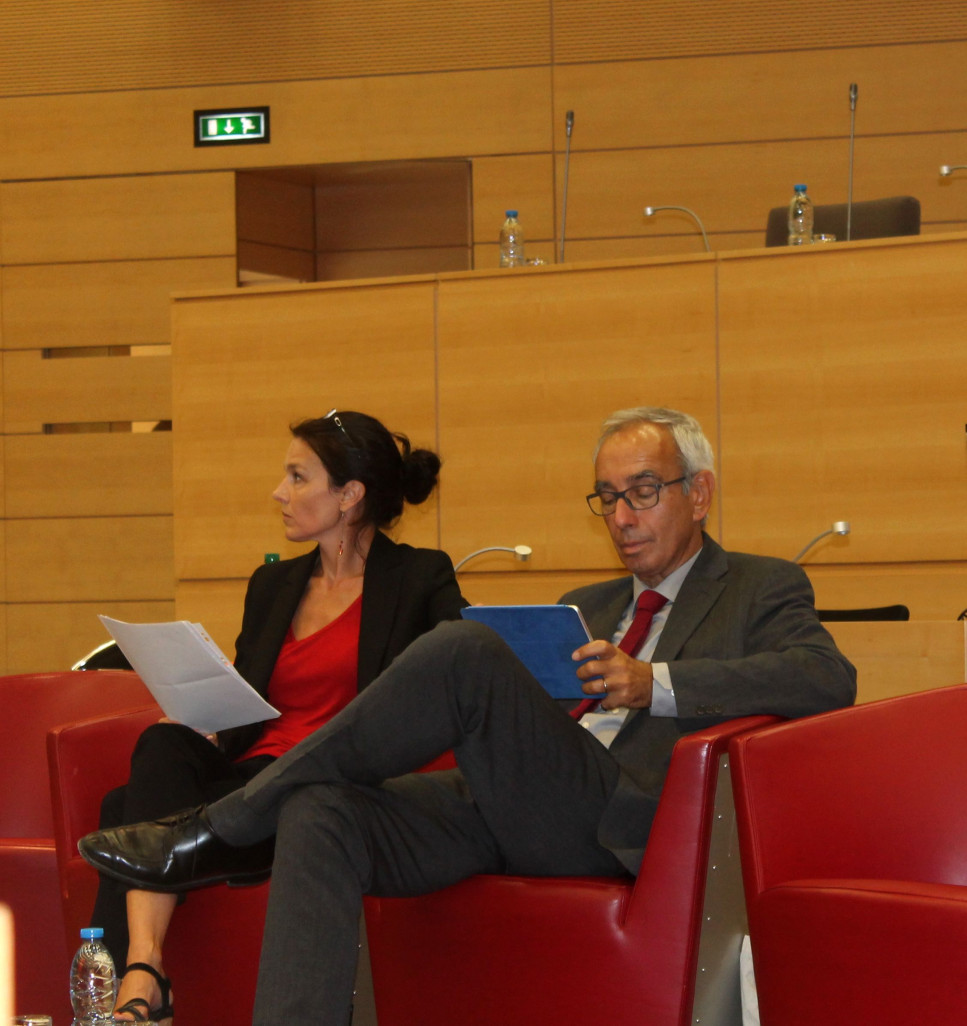 Jean Pisani-Ferry lors de la conférence, au conseil régional ds Hauts de France à Lille. 