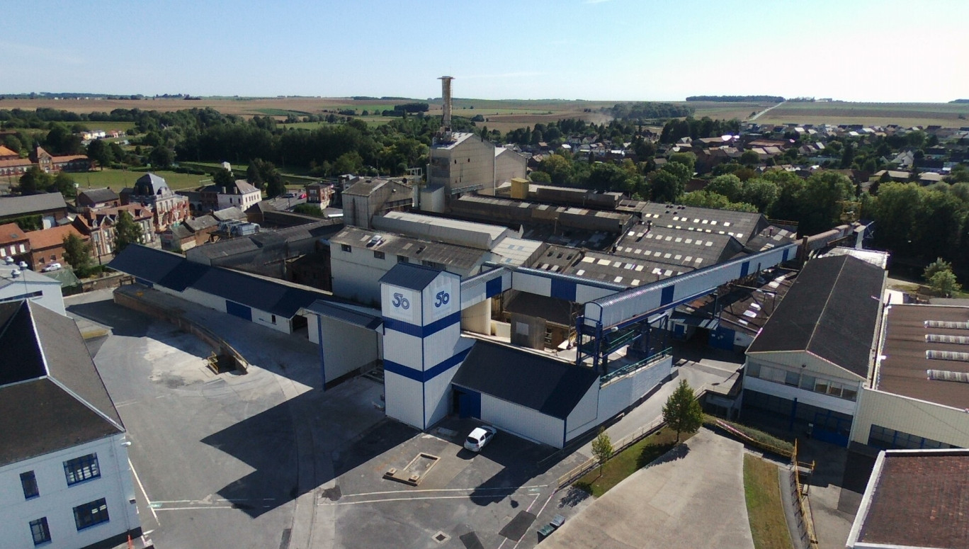 Une vue en hauteur du site verrier de Masnières dans le Cambrésis. Depuis 2015, de grosses transformations sont en cours (photo transmise par l’entreprise).