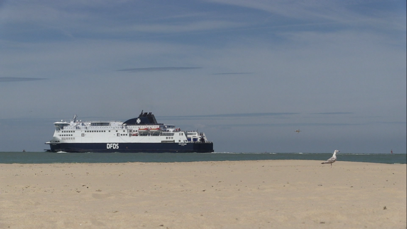 Deux des trois navires exploîtés par la SCOP Seafrance ont été vendus à l'entreprise danoise DFDS. Une page de l'Histoire du transmanche qui se tourne...