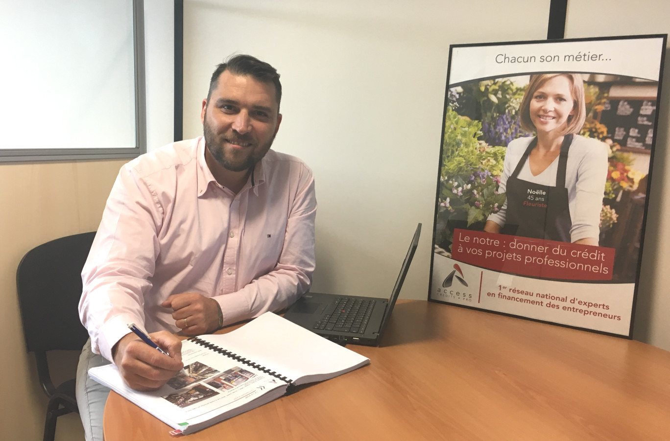 Mathieu Morel est dirigeant de l’agence arrageoise d’Access Crédits Pro, 1er éseau national d'experts en financement des entrepreneurs.