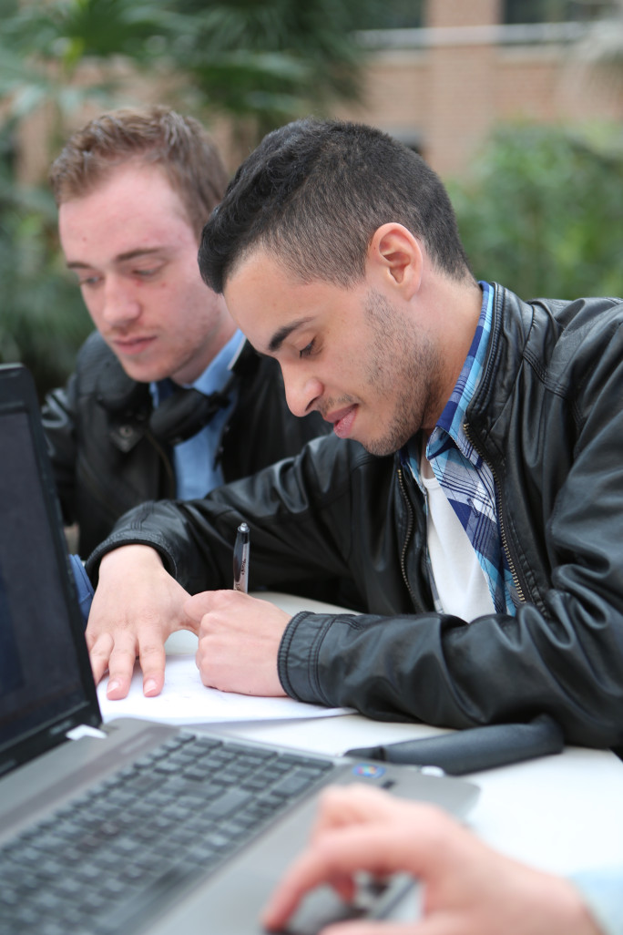 Sensibiliser et investir les jeunes, une mission que les entrepreneurs prennent à coeur. (Crédit Maxime Dufour Photographies)