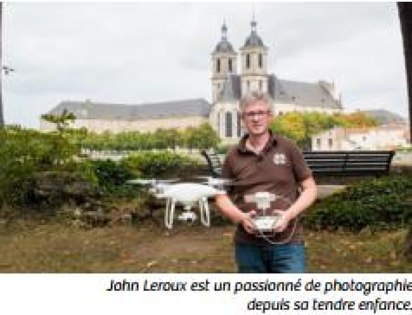 Photographe John Leroux : « Pour l’amour de l’image et de la lettre »