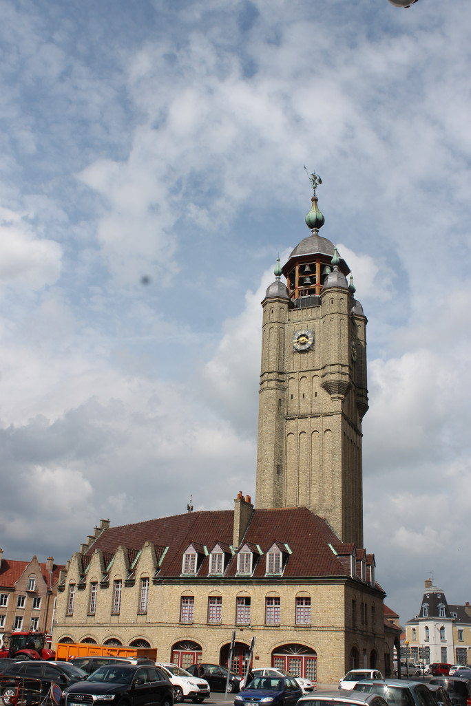 Des fondations engagées pour la restauration du beffroi de Bergues